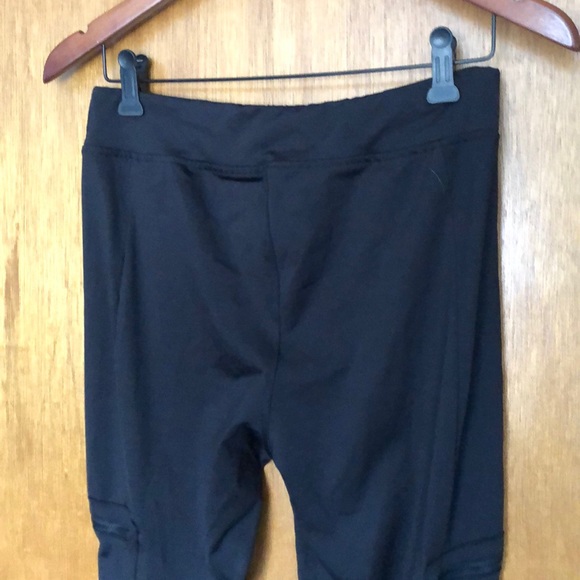 Multi pocket athletic leggings - Picture 4 of 4